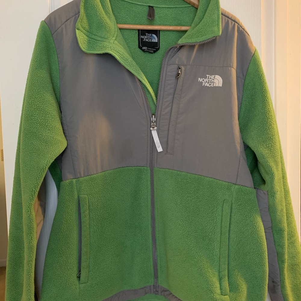 Green women’s North Face XL